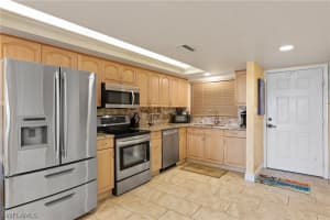 671 E Gulf Dr, Sanibel, FL 33957, Sold 05/24/21