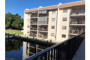9395 Pennsylvania Ave, Bonita Springs, FL 34135, Sold 04/30/19