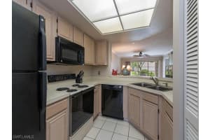 774 Wiggins Lake Dr, Naples, FL 34110, Sold 10/15/19