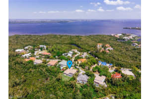 13901 Blenheim Trail Rd, Fort Myers, FL 33908, Sold 06/07/19