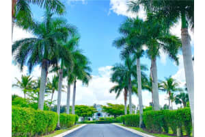 16675 Lake Cir Dr APT 922, Fort Myers, FL 33908, Sold 08/14/19