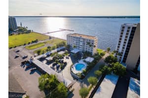 1900 Clifford St APT 701, Fort Myers, FL 33901, Sold 04/25/19