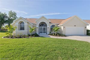 1118 Grove Dr, Naples, FL 34120, Sold 05/13/19