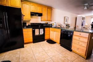 731 W Elkcam Cir, Marco Island, FL 34145, Sold 06/27/19