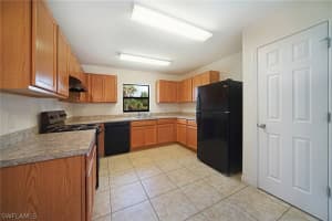 229 Shadow Lakes Dr, Lehigh Acres, FL 33974, Sold 08/09/19