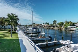 18004 San Carlos Blvd APT 12, Fort Myers Beach, FL 33931, Sold 07/31/19