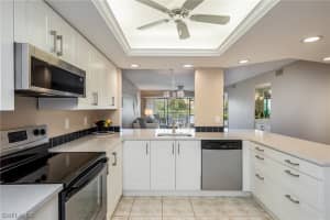 513 Lake Louise Cir, Naples, FL 34110, Sold 10/23/19