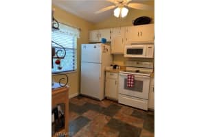 9300 Lake Park Dr APT 204, Fort Myers, FL 33919, Sold 08/15/19