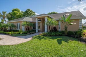 20521 Armada Ct, Estero, FL 33928, Sold 06/12/19