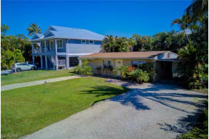 774 Pan Am Ave, Naples, FL 34110, Sold 03/05/20