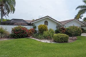2419 Pinewoods Cir, Naples, FL 34105, Sold 07/29/19