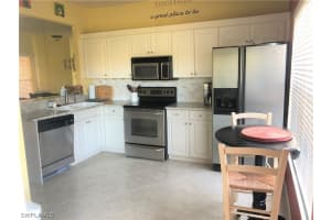 370 Emerald Bay Cir, Naples, FL 34110, Sold 06/06/19