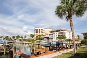 1041 Swallow Ave, Marco Island, FL 34145, Sold 06/28/19