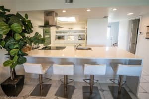 760 Sextant Dr UNIT 421, Sanibel, FL 33957, Sold 01/26/21