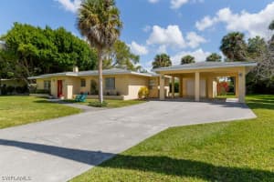 1221 Donna Dr, Fort Myers, FL 33919, Sold 06/07/19
