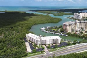 12945 Vanderbilt Dr, Naples, FL 34110, Sold 03/16/20