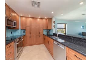 880 Huron Ct, Marco Island, FL 34145, Sold 09/24/19