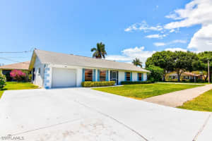 692 100th Ave N, Naples, FL 34108, Sold 06/07/19