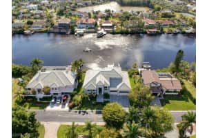 5801 Harborage Dr, Fort Myers, FL 33908, Sold 07/01/19