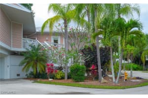 950 Moody Rd APT 133, North Fort Myers, FL 33903, Sold 08/12/19