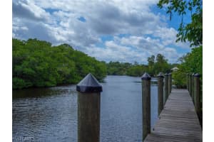 950 Moody Rd APT 133, North Fort Myers, FL 33903, Sold 08/12/19
