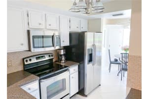 765 Wiggins Lake Dr, Naples, FL 34110, Sold 08/30/19