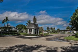 6884 Sandtrap Dr Apt 3, Fort Myers, FL 33919, Sold 10/04/19