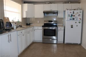 1564 Maple Dr, Fort Myers, FL 33907, Sold 06/14/19