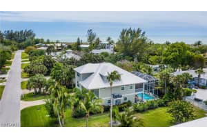 1345 Tahiti Dr, Sanibel, FL 33957, Sold 11/26/19
