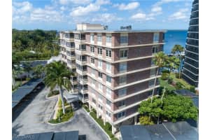 2350 W First St APT 302, Fort Myers, FL 33901, Sold 08/05/19