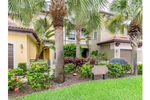 1252 Carpazi Ct, Naples, FL 34105, Sold 08/30/19
