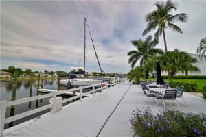 18052 San Carlos Blvd APT 157, Fort Myers Beach, FL 33931, Sold 01/17/20