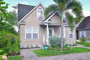 345 Leawood Cir, Naples, FL 34104, Sold 09/03/19
