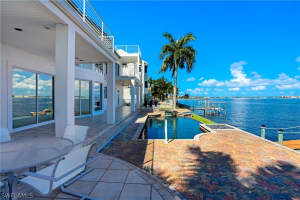 5820 Riverside Ln, Fort Myers, FL 33919, Sold 08/16/19