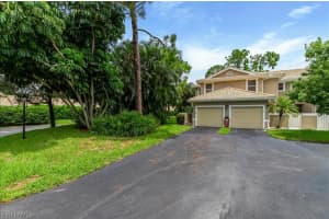 314 Emerald Bay Cir, Naples, FL 34110, Sold 09/04/19