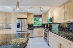 12945 Vanderbilt Dr, Naples, FL 34110, Sold 08/22/19