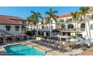 221 9th St S #106, Naples, FL 34102, Sold 07/24/19