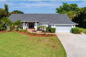 9259 Quarter Moon Dr, Naples, FL 34109, Sold 11/12/20
