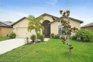 314 Shadow Lakes Dr, Lehigh Acres, FL 33974, Sold 08/30/19