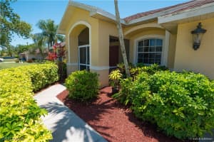 17390 Caloosa Trace Cir, Fort Myers, FL 33967, Sold 08/26/19