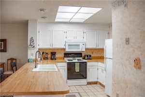 3458 Hancock Bridge Pkwy APT 135, North Fort Myers, FL 33903, Sold 04/10/20