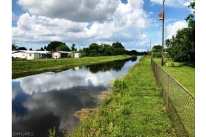 1543 Medford Pl, Lehigh Acres, FL 33936, Sold 09/27/19