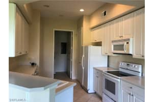 6091 Jonathans Bay Cir APT 202, Fort Myers, FL 33908, Sold 07/07/20