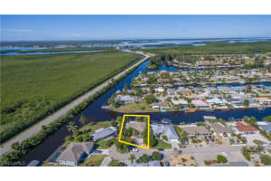 12109 Boat Shell Dr, Matlacha Isles, FL 33991, Sold 10/21/19