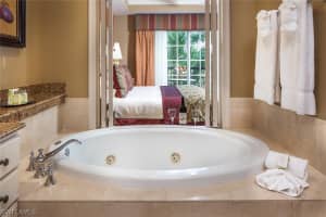 221 9th St S #409, Naples, FL 34102, Sold 07/29/19