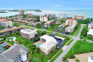 1021 Swallow Ave, Marco Island, FL 34145, Sold 04/14/20