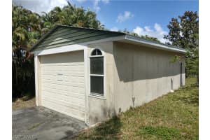 7255 Lake Dr, Fort Myers, FL 33908, Sold 11/05/19