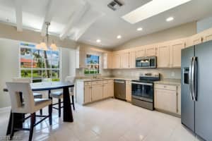 910 Moon Lake Dr, Naples, FL 34104, Sold 03/13/20