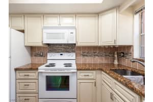 Davis Woods Condominiums, 16881 Davis Rd APT 616, Fort Myers, FL 33908, Sold 01/24/20