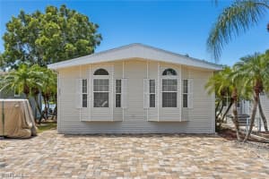 2014 Crystal Lake Dr, Naples, FL 34120, Sold 10/18/19